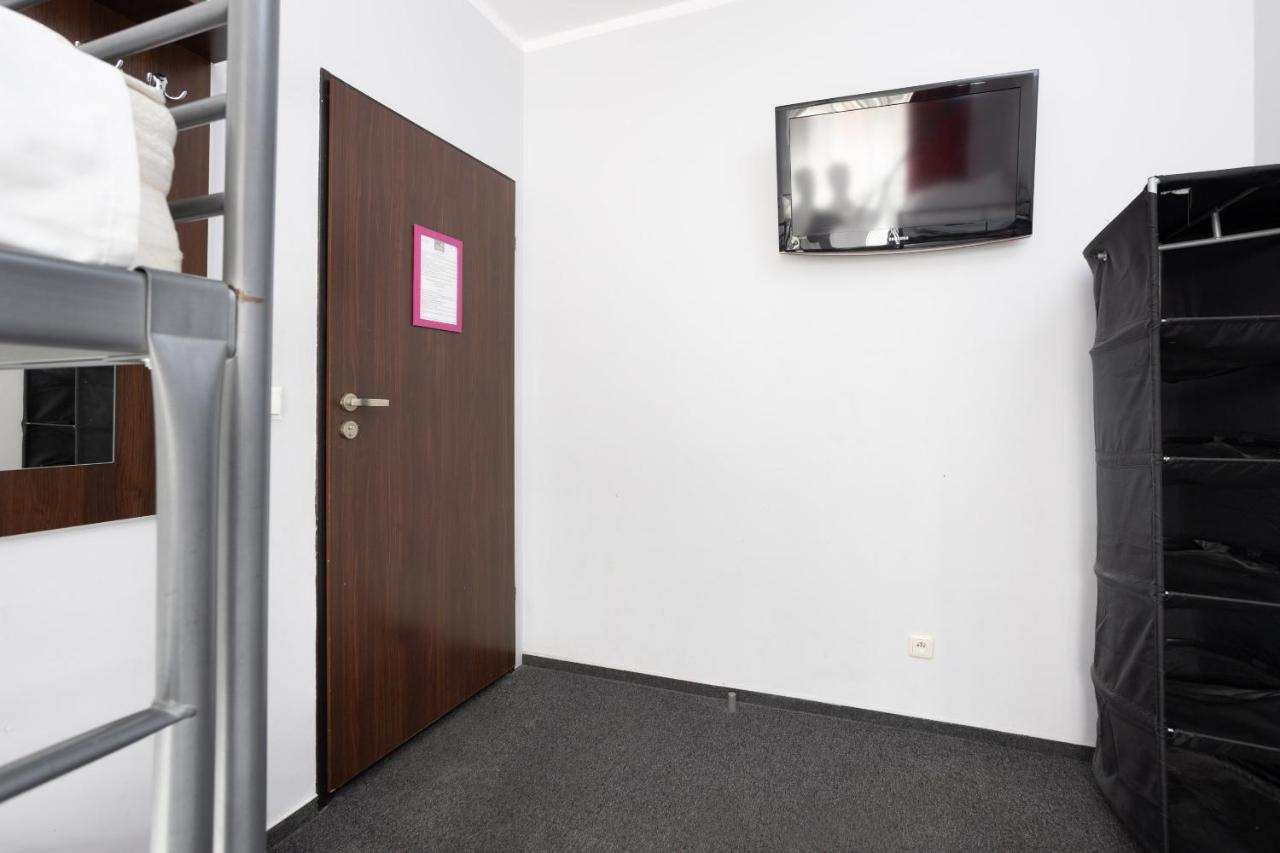 Shick Hostel Βρότσλαβ Εξωτερικό φωτογραφία
